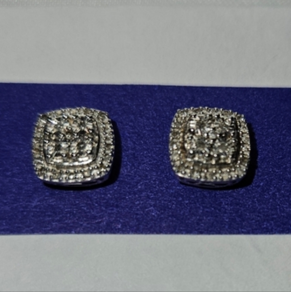 Diamond Earrings Set 1/10 CT TW I-J13, in 925 Sterling Silver. Luxury - Picture 5 of 16
